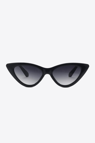 Chain Detail Cat-Eye Sunglasses - Closet of Ren