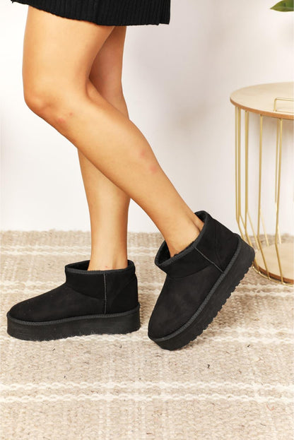 Legend Women's Fleece Lined Chunky Platform Mini Boots - Closet of Ren