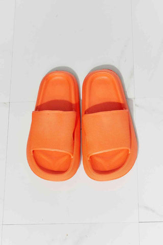 MMShoes Arms Around Me Open Toe Slide in Orange - Closet of Ren