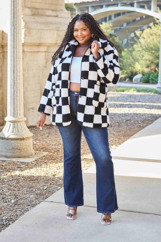 Chic Black and White Checkered Coat with Pockets