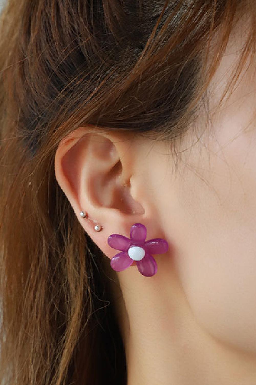Flower Shape Resin Earrings - Closet of Ren