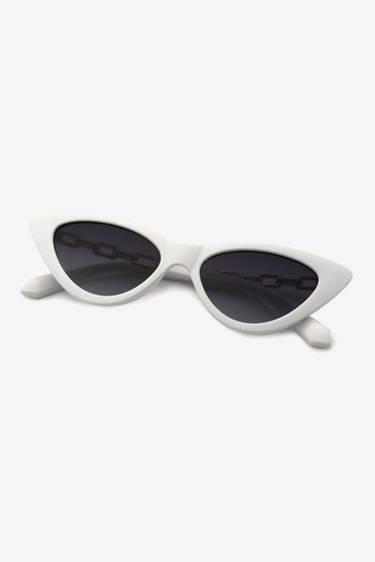 Chain Detail Cat-Eye Sunglasses - Closet of Ren