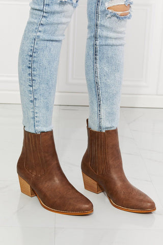 MMShoes Love the Journey Stacked Heel Chelsea Boot in Chestnut - Closet of Ren