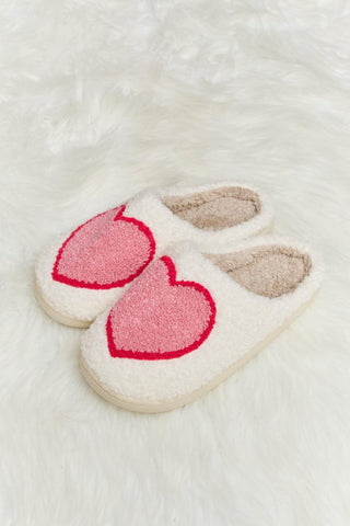 Melody Printed Plush Slide Slippers - Closet of Ren