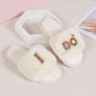 Faux Fur Open Toe Slippers - Closet of Ren