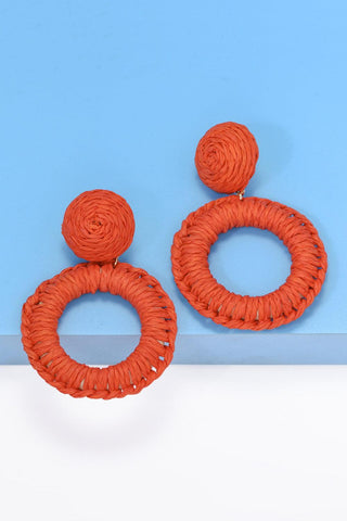 Round Shape Raffia Grass Dangle Earrings - Closet of Ren