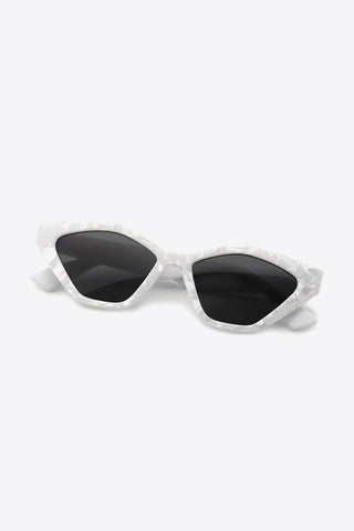 Cat Eye Polycarbonate Sunglasses - Closet of Ren