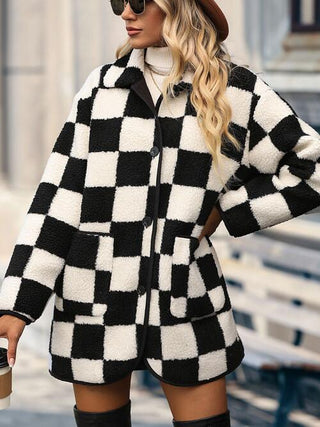 Chic Black and White Checkered Coat with Pockets