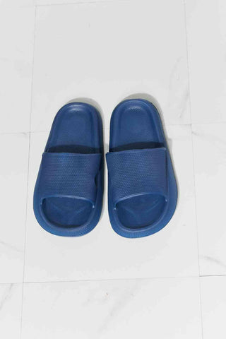 MMShoes Arms Around Me Open Toe Slide in Navy - Closet of Ren