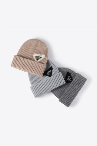 HAPPY Contrast Beanie - Closet of Ren