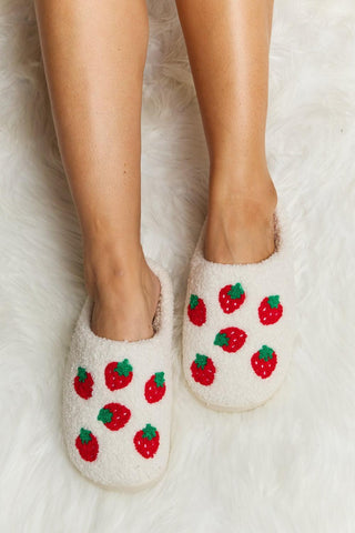 Melody Printed Plush Slide Slippers - Closet of Ren