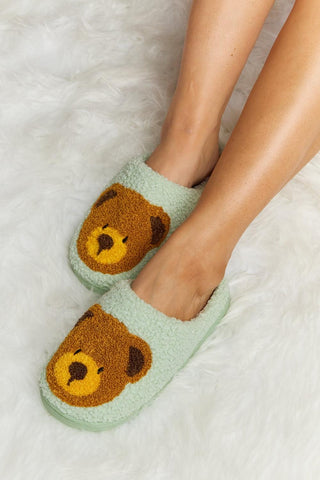 Melody Teddy Bear Print Plush Slide Slippers - Closet of Ren