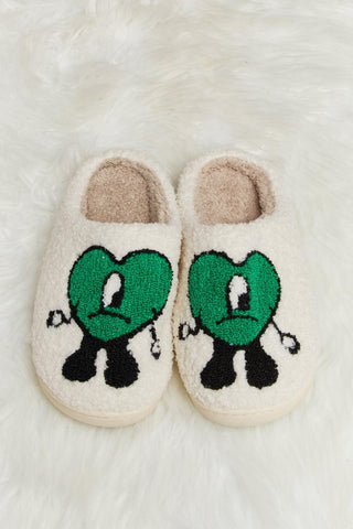 Melody Love Heart Print Plush Slippers - Closet of Ren