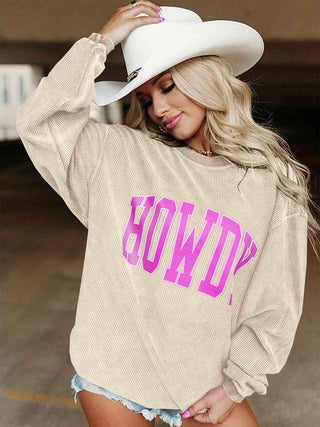 Full Size HOWDY Graphic Round Neck Sweatshirt - Closet of Ren