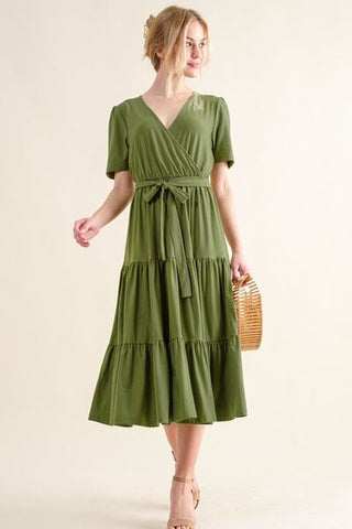 And The Why Soft Short Sleeve Tiered Midi Dress