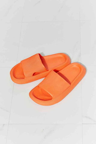 MMShoes Arms Around Me Open Toe Slide in Orange - Closet of Ren