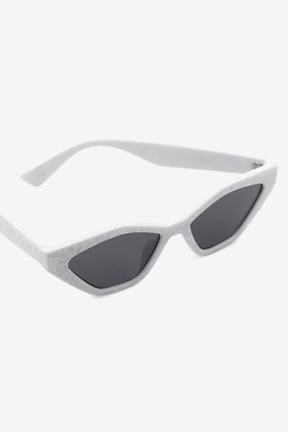 Cat Eye Polycarbonate Sunglasses - Closet of Ren