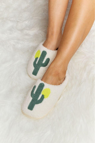 Melody Cactus Plush Slide Slippers - Closet of Ren