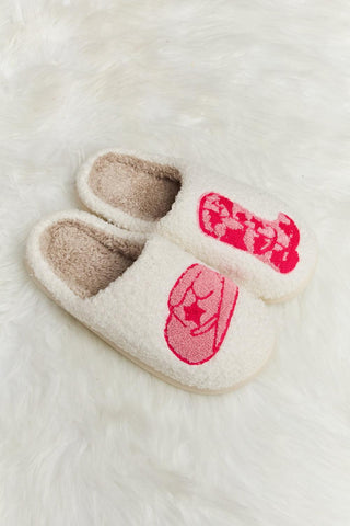 Melody Printed Plush Slide Slippers - Closet of Ren