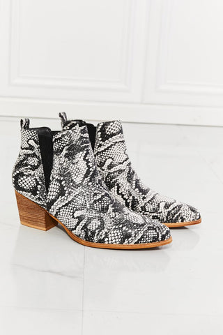 MMShoes Back At It Point Toe Bootie in Snakeskin - Closet of Ren