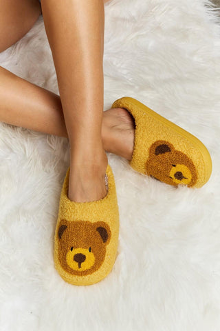 Melody Teddy Bear Print Plush Slide Slippers - Closet of Ren