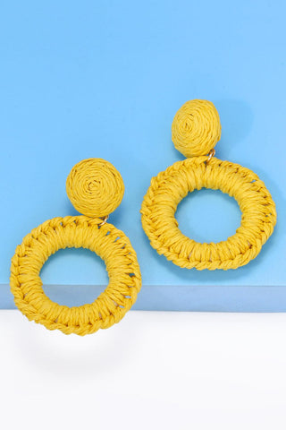 Round Shape Raffia Grass Dangle Earrings - Closet of Ren