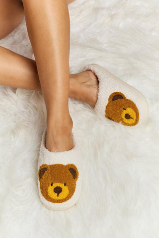 Melody Teddy Bear Print Plush Slide Slippers - Closet of Ren